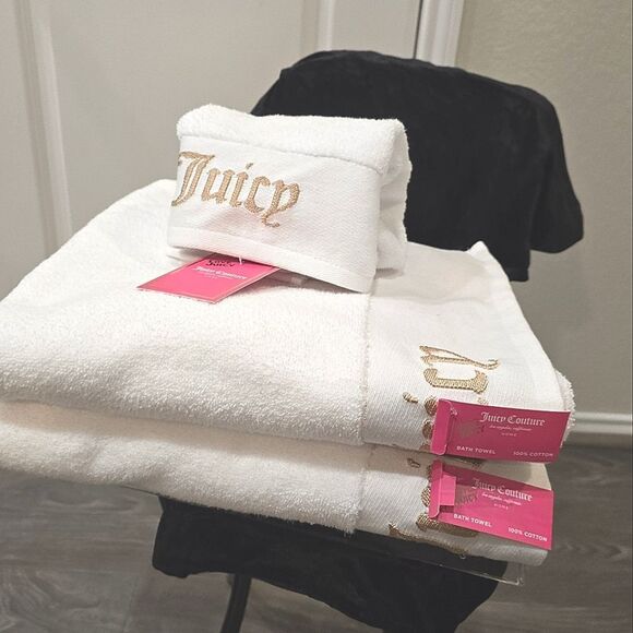 Juicy Couture Home Gold Juicy Embossed Bath & Hand Towel Set- White/Gold - Picture 5 of 8